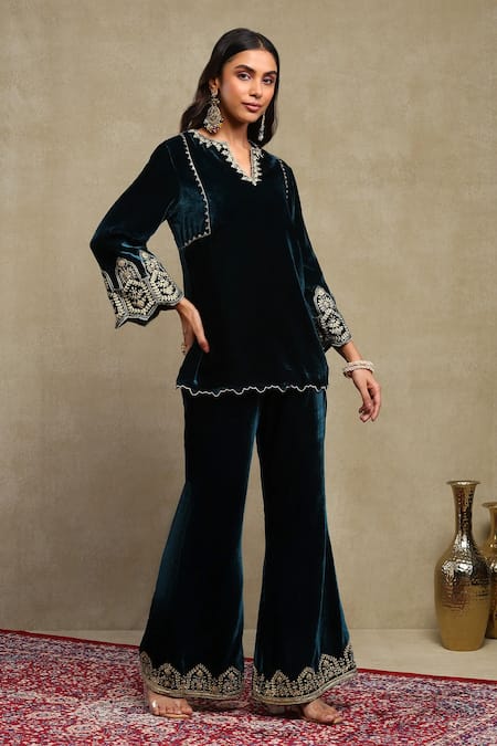 Buy_Dohr India_Navy Velvet, Silk Embroidery, Sequins, Beads, Zari Split Dori Top And Pant Set 