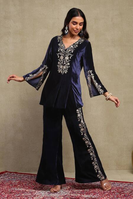 Shop_Dohr India_Navy Velvet, Silk Embroidery, Zari, Sequins V-neck Top And Pant Set 