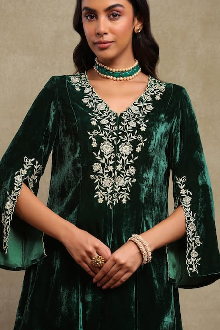 Shop_Dohr India_Emerald Green Velvet, Silk Embroidery, Zari, Sequins V-neck Top And Pant Set 