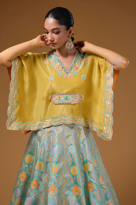 I Am Design_Mint Silk Embroidery, Sequins, Mirrors V-neck Floral Print Lehenga And Kaftan Set _at_Aza_Fashions