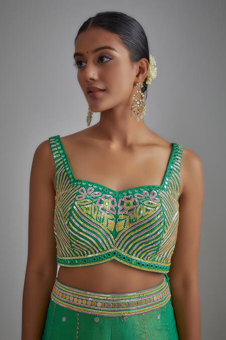 Buy_I Am Design_Green Silk Embroidery, Sequins, Mirrors Open Printed Palazzo And Short Cape Set 