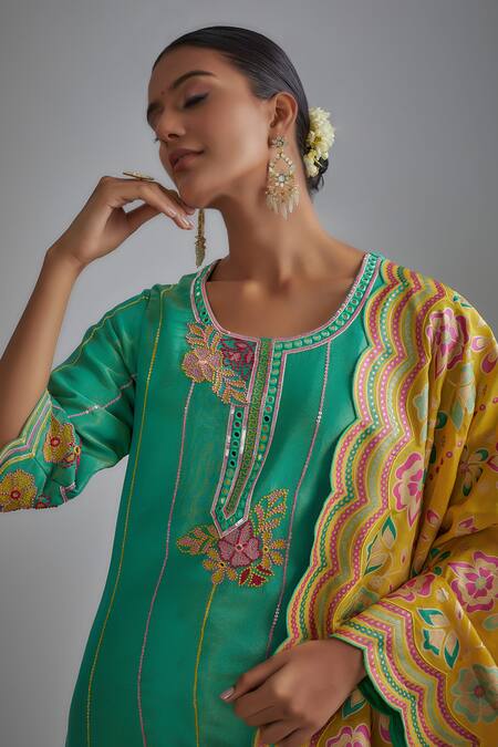 Buy_I Am Design_Green Silk Embroidery, Mirrors, Sequins Round Neck Stripe And Floral Kurta Set _Online_at_Aza_Fashions