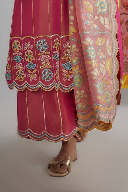 I Am Design_Pink Silk Embroidery, Mirrors, Sequins Round Neck Stripe And Flora Kurta Set _Online_at_Aza_Fashions