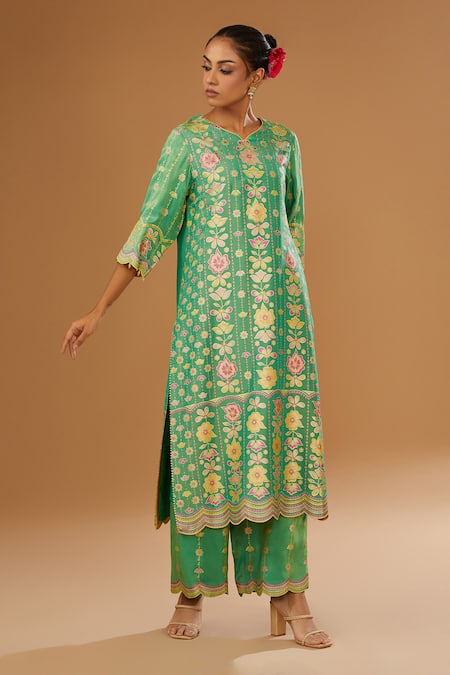 Buy_I Am Design_Green Silk Foil Printing V-neck Bloom Kurta Pant Set _Online_at_Aza_Fashions