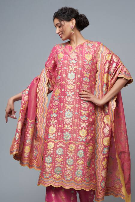 Buy_I Am Design_Pink Silk Embroidery, Zari, Foil Printing Split V-neck Bloom Kurta Pant Set _Online_at_Aza_Fashions