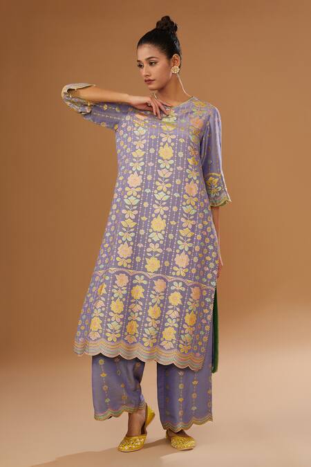 Shop_I Am Design_Purple Silk V-neck Garden Print Kurta Set _Online_at_Aza_Fashions