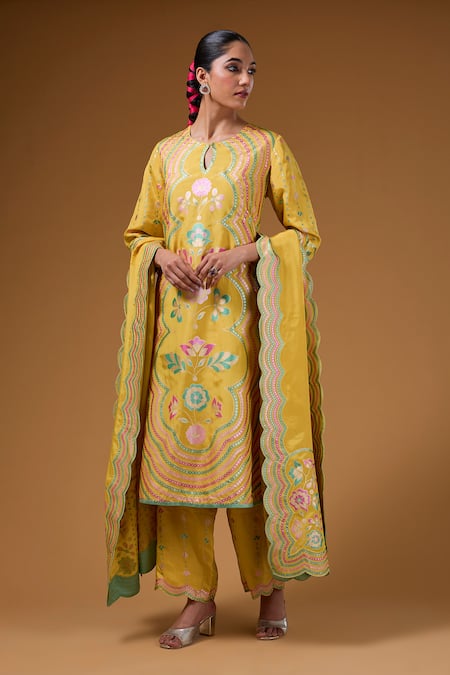 I Am Design Bloom & Scallop Print Kurta Set 