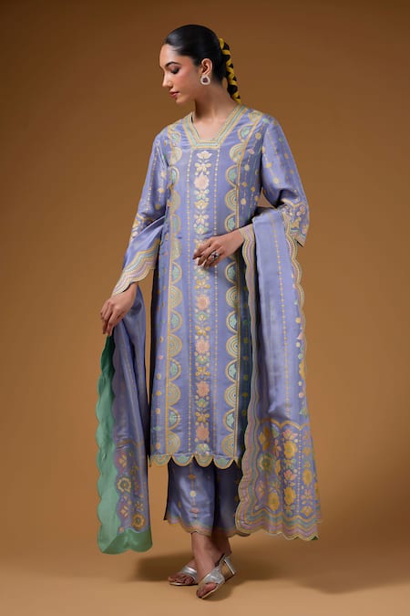 Buy_I Am Design_Purple Silk V-neck Flora And Scallop Print Kurta Set _Online_at_Aza_Fashions
