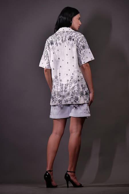 Rahul Singh Kantha & Aari Embroidered Shirt & Shorts Set 