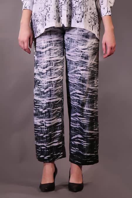 Rahul Singh Ivory Cotton Collared, V-neck Block Print Shirt And Pant Set Online at Aza Fashions Rahul Singh_Ivory Cotton Collared, V-neck Block Print Shirt And Pant Set _Online_at_Aza_Fashions