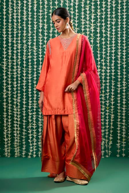 Cupid Cotton Sharini Aari Embroidered Kurta Set 