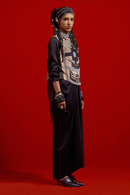 Shop_Aseem Kapoor_Black Silk Collared Aara Embroidred Skirt Set _Online_at_Aza_Fashions