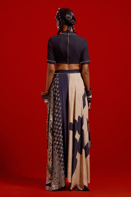 Aseem Kapoor Areej Embroidered Blouse 