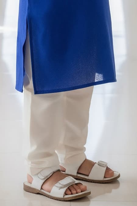 Fayon Kids_Blue Cotton Embroidery Kurta Pant Set _Online_at_Aza_Fashions