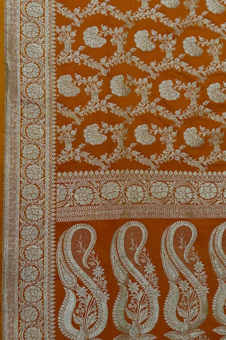 Buy_Naaritva India_Yellow Silk Zari, Embroidery Floral Butta Woven Saree With Running Blouse 