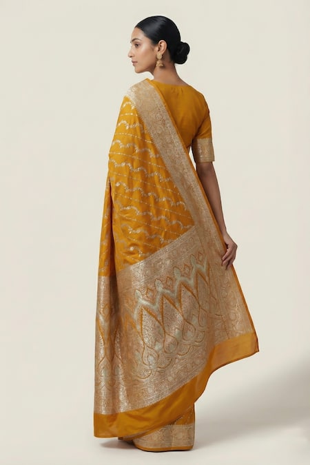 Naaritva India Banarasi Woven Saree With Running Blouse