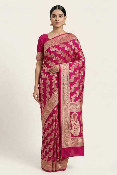 Naaritva India Florette Vine Saree With Running Blouse