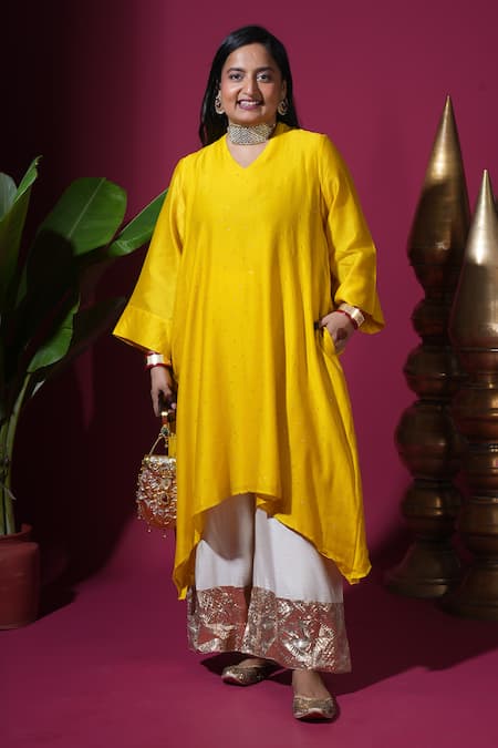 Komal Shah Chanderi Badla Embroidered Kurta & Lumpi Pant Set 