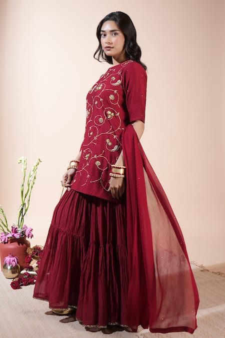 Komal Shah_Maroon Chanderi, Georgette Embroidery, Floral Jaal Hand Kurta Garara Set _Online_at_Aza_Fashions
