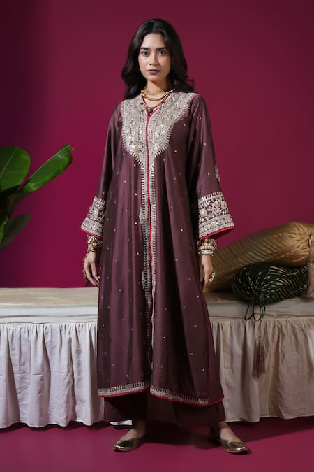 Komal Shah Chanderi Embroidered Jacket Kurta & Pant Set 