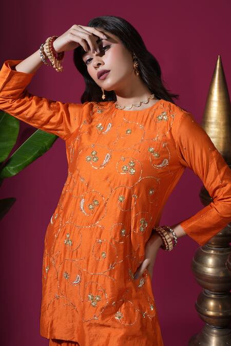 Buy_Komal Shah_Orange Chanderi, Shantoon, Georgette Embroidery, Floral Jaal Kurta Garara Set _Online_at_Aza_Fashions