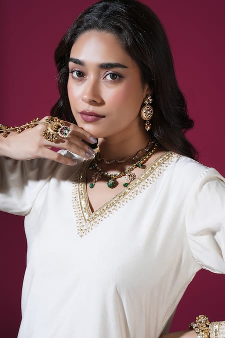 Buy_Komal Shah_Off White Chanderi, Shantoon, Georgette Embroidery, Zari Marori Kurta Pant Set _Online_at_Aza_Fashions