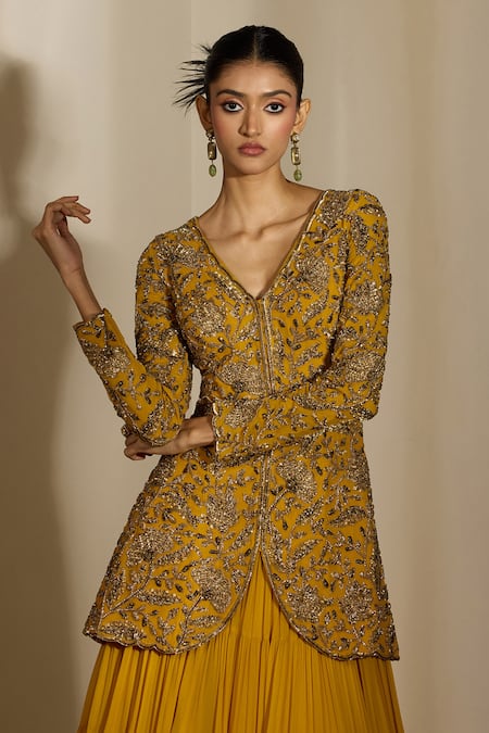 Shloka Khialani_Yellow Georgette, Net Embroidery V-neck Raina Tiered Lehenga And Hand Jacket Set _Online_at_Aza_Fashions