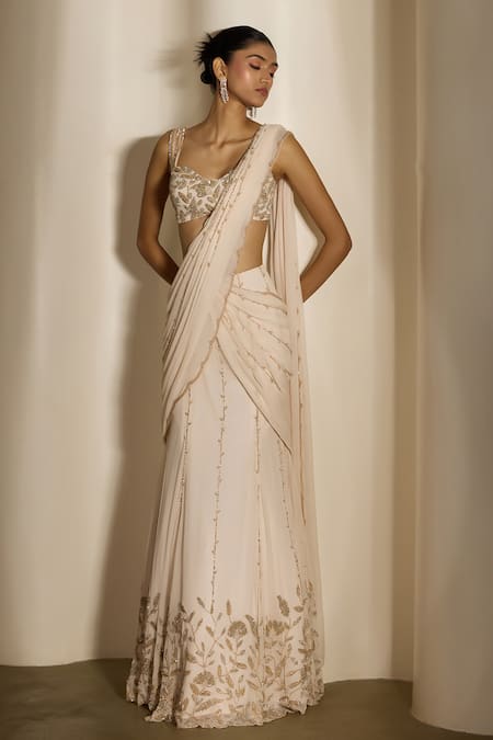 Shloka Khialani Arla Hand Embellished Fan Flowers Pre-Draped Saree & Blouse 