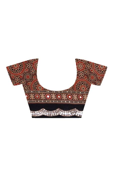 Buy_Geroo Jaipur_Beige Modal, Silk Zari, Mandala Pattern Saree With Unstitched Blouse Piece _Online_at_Aza_Fashions