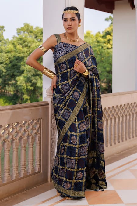 Geroo Jaipur Printed Zari Checks Saree With Unstitched Blouse Piece 