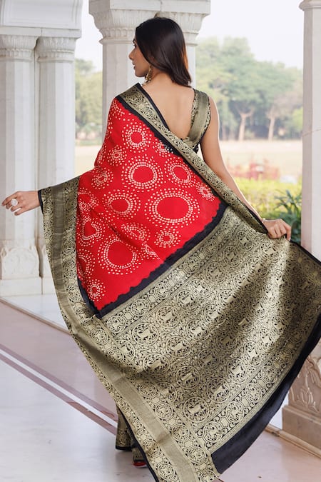 Geroo Jaipur Bandhani Pattern Saree With Unstitched Blouse Piece 