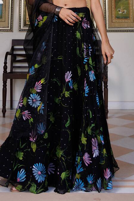 Geroo Jaipur_Black Chiffon Embroidery, Sequins Round Hand Painted Mukaish Floral Lehenga Set _Online_at_Aza_Fashions