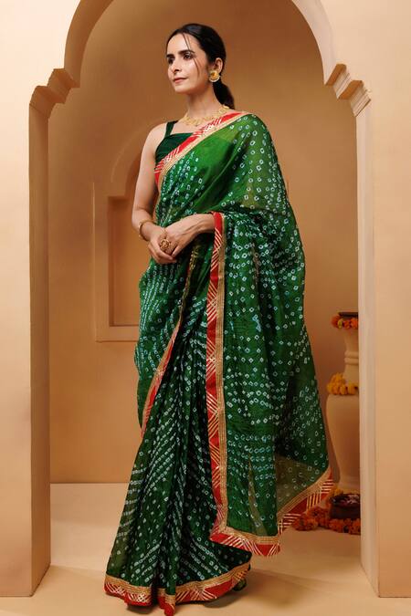Shop_Geroo Jaipur_Green Silk Zari Bandhani Pattern Pre-draped Saree With Unstitched Blouse Piece _Online_at_Aza_Fashions
