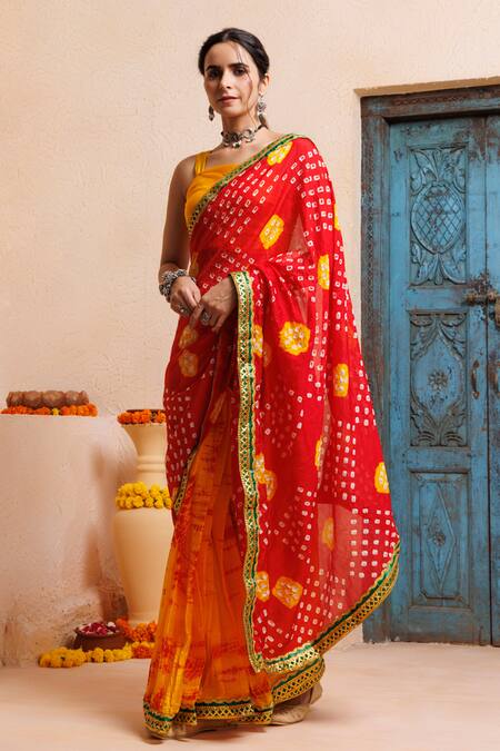 Buy_Geroo Jaipur_Red Silk Zari Bandhani Print Pre-draped Saree With Unstitched Blouse 