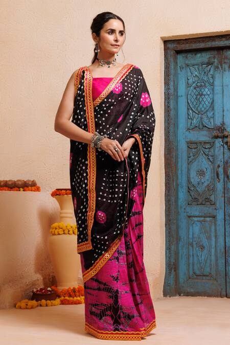 Geroo Jaipur_Pink Silk Zari Bandhani Print Pre-draped Saree With Unstitched Blouse Piece _at_Aza_Fashions