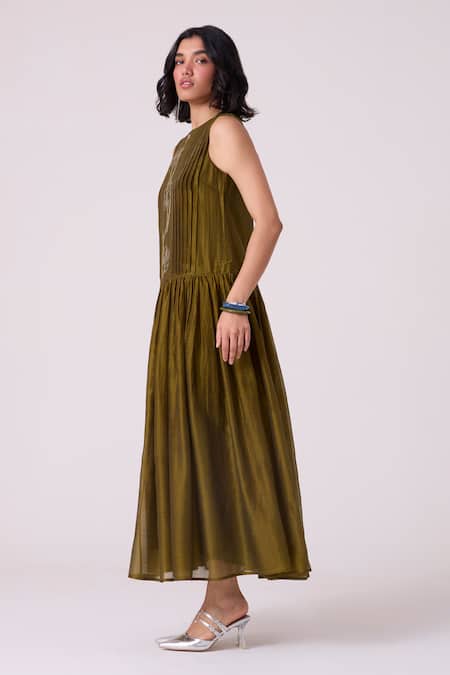 Buy_The Summer House_Green Chanderi Embroidery Round Neck Oleg Pleated Dress _Online_at_Aza_Fashions