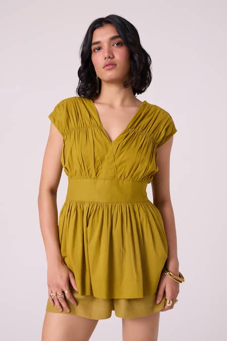 The Summer House_Green Linen Maxim Pleated Shorts _Online_at_Aza_Fashions