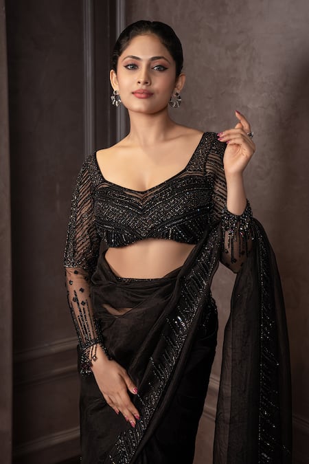 Buy_AMRIN KHAN_Black Organza Beads, Embroidery Sweetheart Neck Saree Blouse Set _Online_at_Aza_Fashions