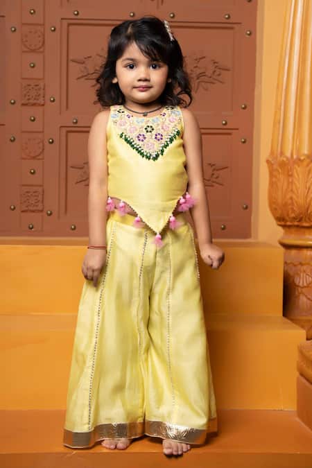 Kirti Agarwal - Pret N Couture Yellow Chanderi Silk Embroidery, Tassels Top And Palazzo Set Online at Aza Fashions Kirti Agarwal - Pret N Couture_Yellow Chanderi Silk Embroidery, Tassels Top And Palazzo Set _Online_at_Aza_Fashions