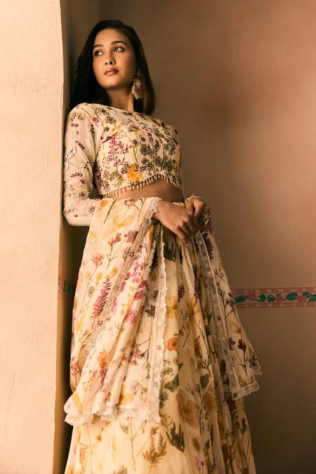 Shop_1999ad By Amita & Deepak_Cream Organza Embroidery, Beads Round Neck Floral Print Lehenga And Blouse Set _Online_at_Aza_Fashions