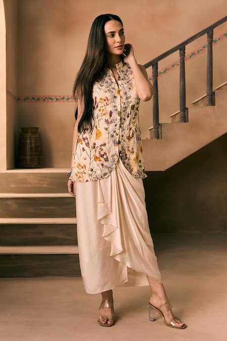 1999ad By Amita & Deepak_Beige Organza Beads, Embroidery Round Neck Printed Kurta And Draped Skirt Set _Online_at_Aza_Fashions