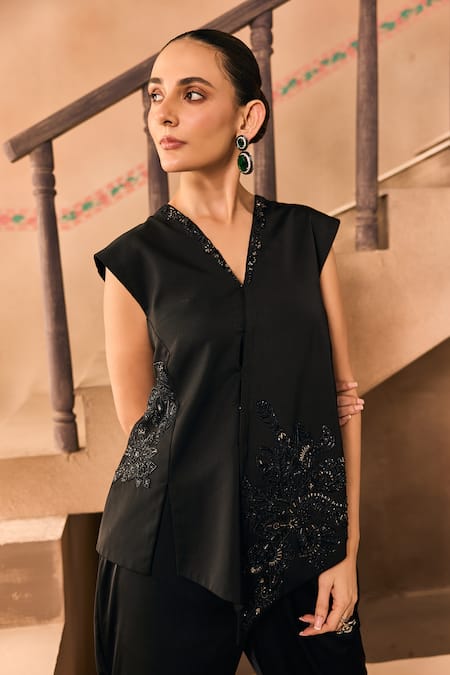 Buy_1999ad By Amita & Deepak_Black Satin Embroidery, Beads V-neck Jacket And Pant Set _Online_at_Aza_Fashions