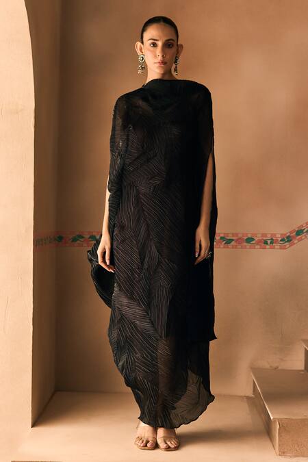 1999ad By Amita & Deepak Black Organza High Neck Crushed Draped Dress Online at Aza Fashions 1999ad By Amita & Deepak_Black Organza High Neck Crushed Draped Dress _Online_at_Aza_Fashions