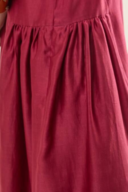 Buy_RICHA AHLUWALIA_Red Chanderi Silk, Voile Beads, Embroidery, Sequins Keyhole Neck Abaya Dress 