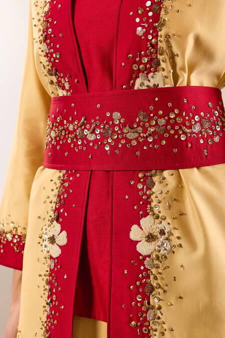 Buy_RICHA AHLUWALIA_Beige Chanderi Silk, Voile Embroidery, Sparkling Flora Jacket Skirt Set 