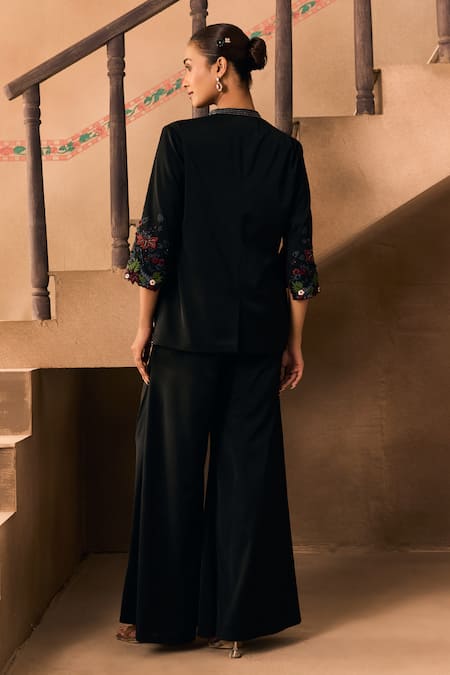 1999ad By Amita & Deepak Floral Embroidered Jacket & Pant Set 