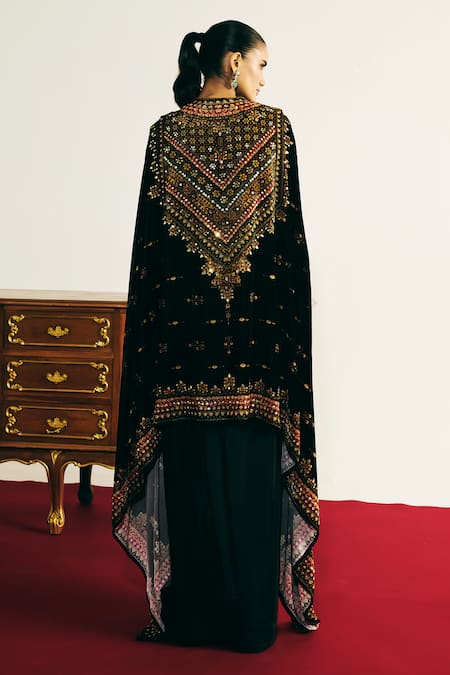 Basanti - Kapde Aur Koffee Black Velvet Embroidered Cape & Draped Skirt Set 