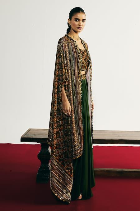 Basanti - Kapde Aur Koffee Green Velvet Embroidered Cape & Draped Skirt Set 