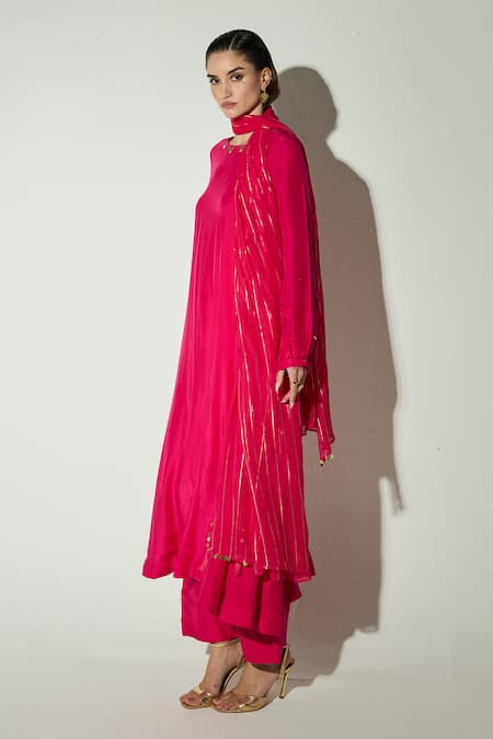 Basanti Kapde aur Koffee_Pink Bemberg Metallic Thread Round Neck Rani Embellished Anarkali Set _Online_at_Aza_Fashions