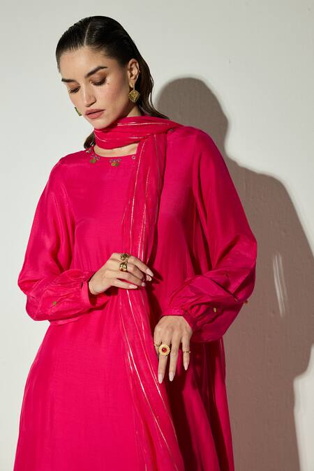 Buy_Basanti Kapde aur Koffee_Pink Bemberg Metallic Thread Round Neck Rani Embellished Anarkali Set _Online_at_Aza_Fashions